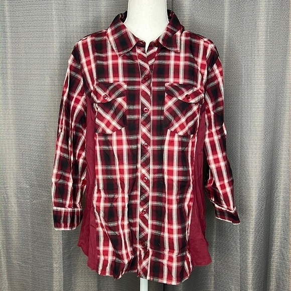 CJ BANKS 1X PLAID BUTTONUP SHIRT RED AND BLACK - Picture 1 of 8